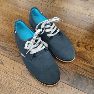 Quicksilver navy canvas sneakers